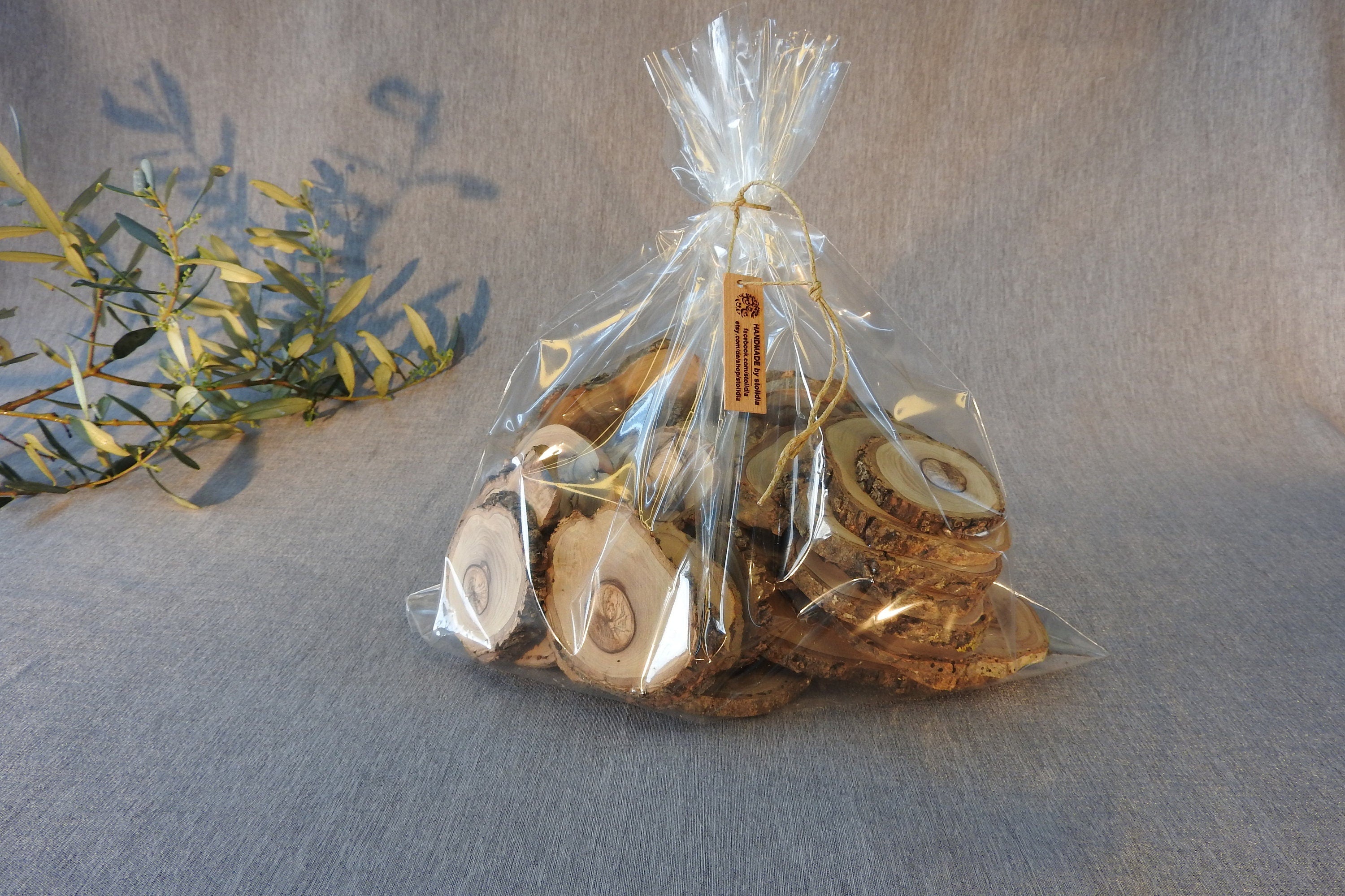 1 kg olive wood slices, various sizes, cleanly cut blanks, untreated,